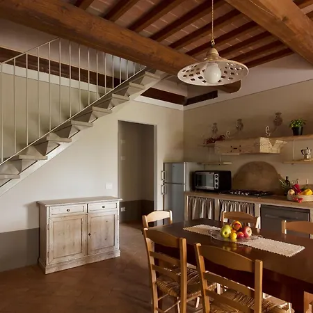Bio Podere Doganelle Farm stay *